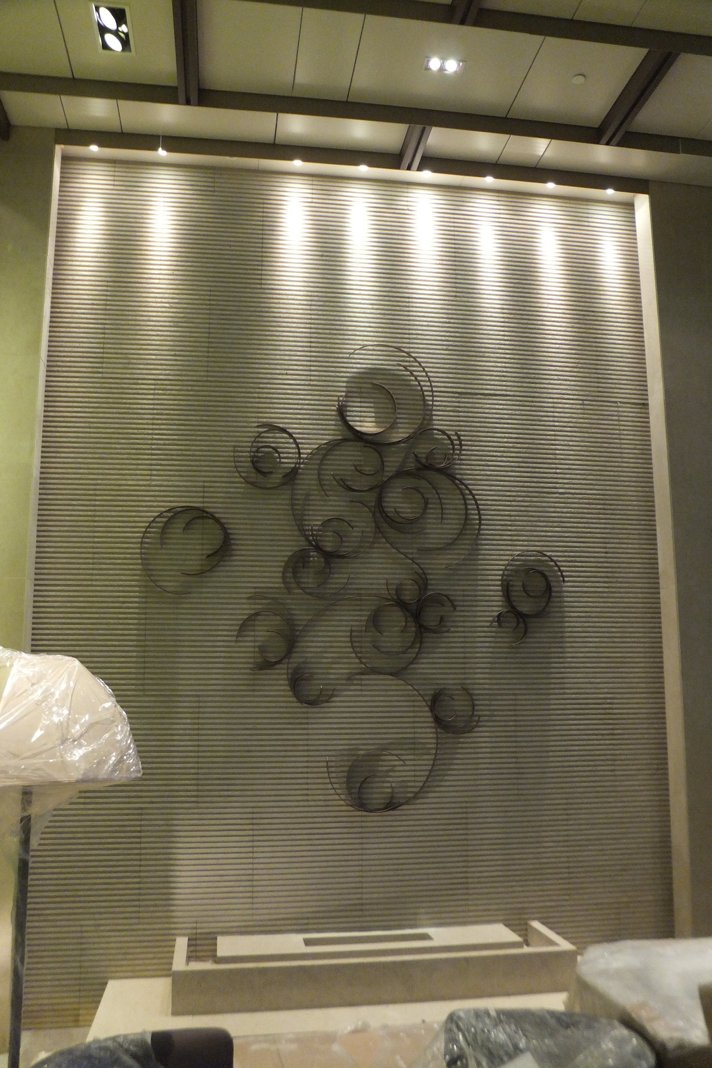 Wall Sculpture DC8410