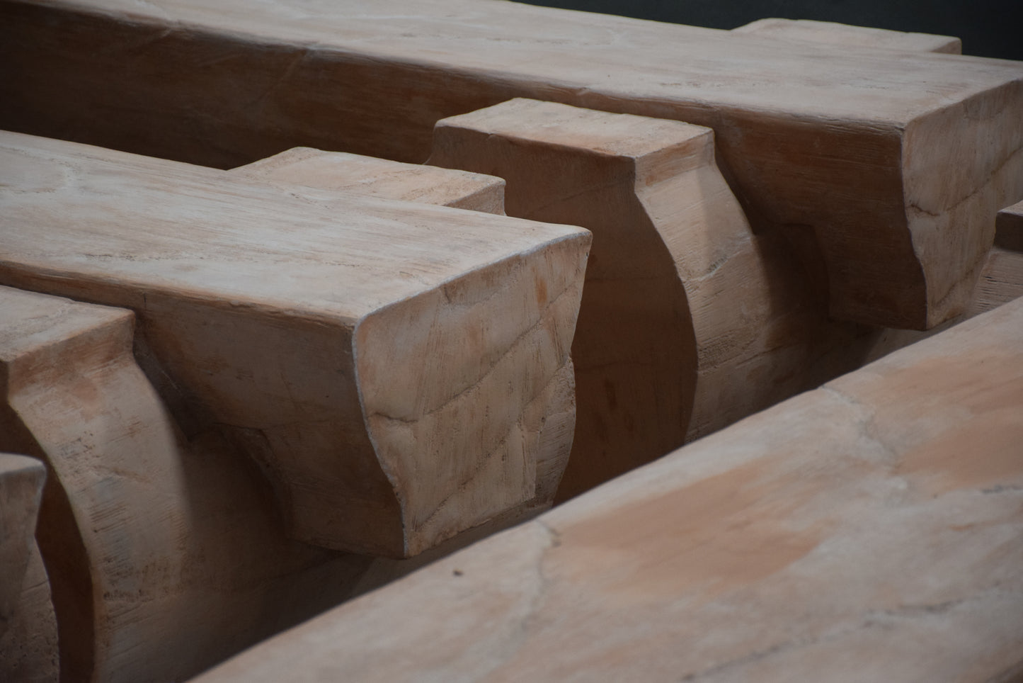 Sculptural chair DC0965