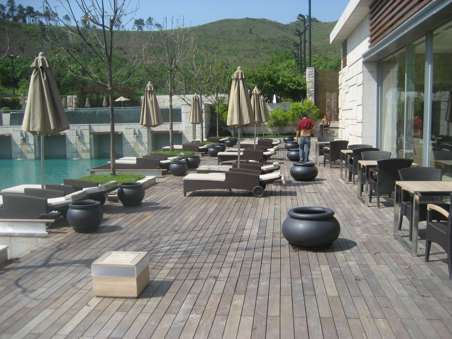Planter pot 08