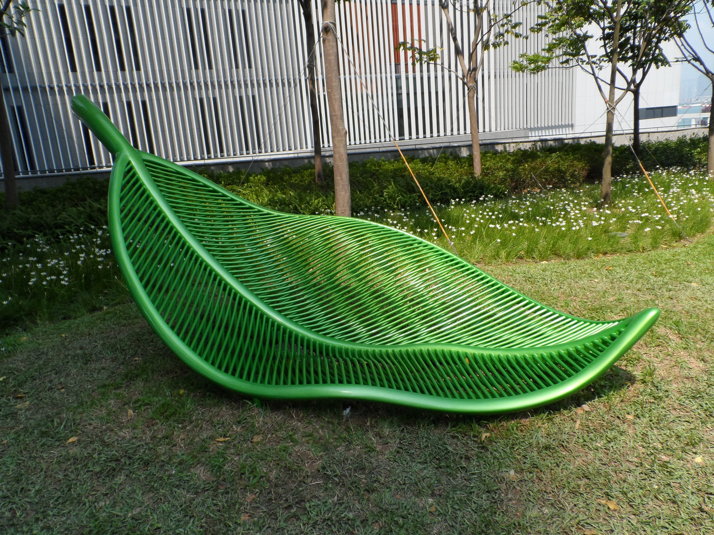 Leaf Shaped Stainless Steel Sculpture with Paint