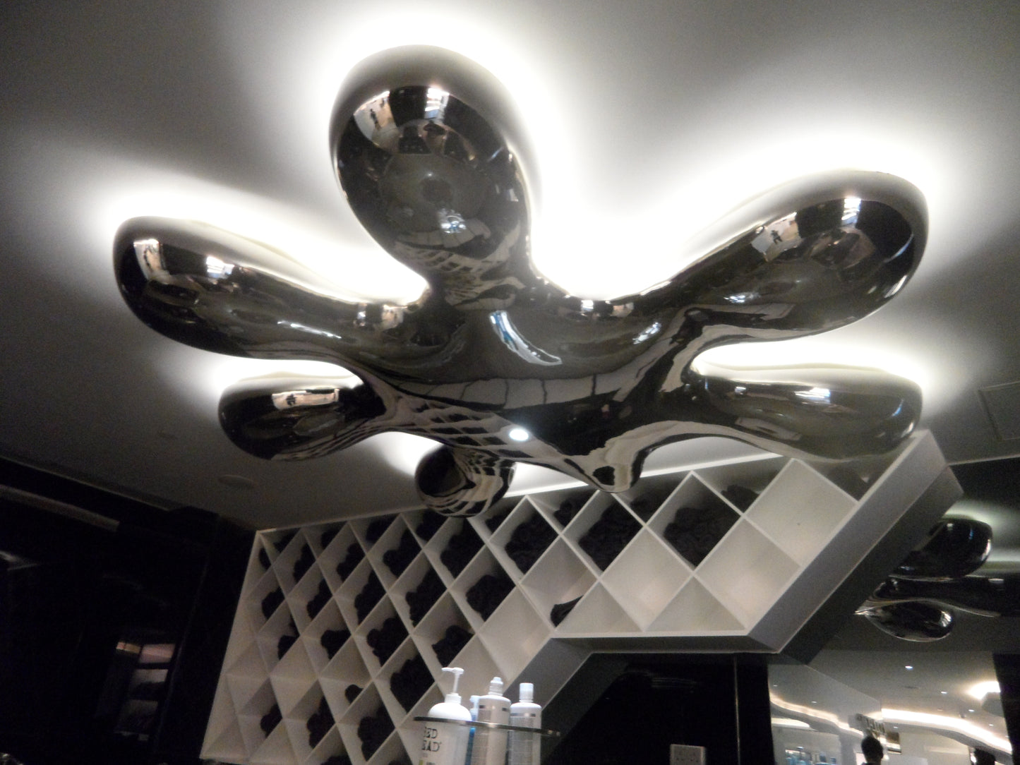 Sculptural Ceiling Decoration DC6631