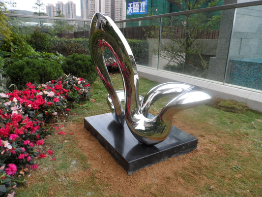 Outdoor Abstract Sculptures 11